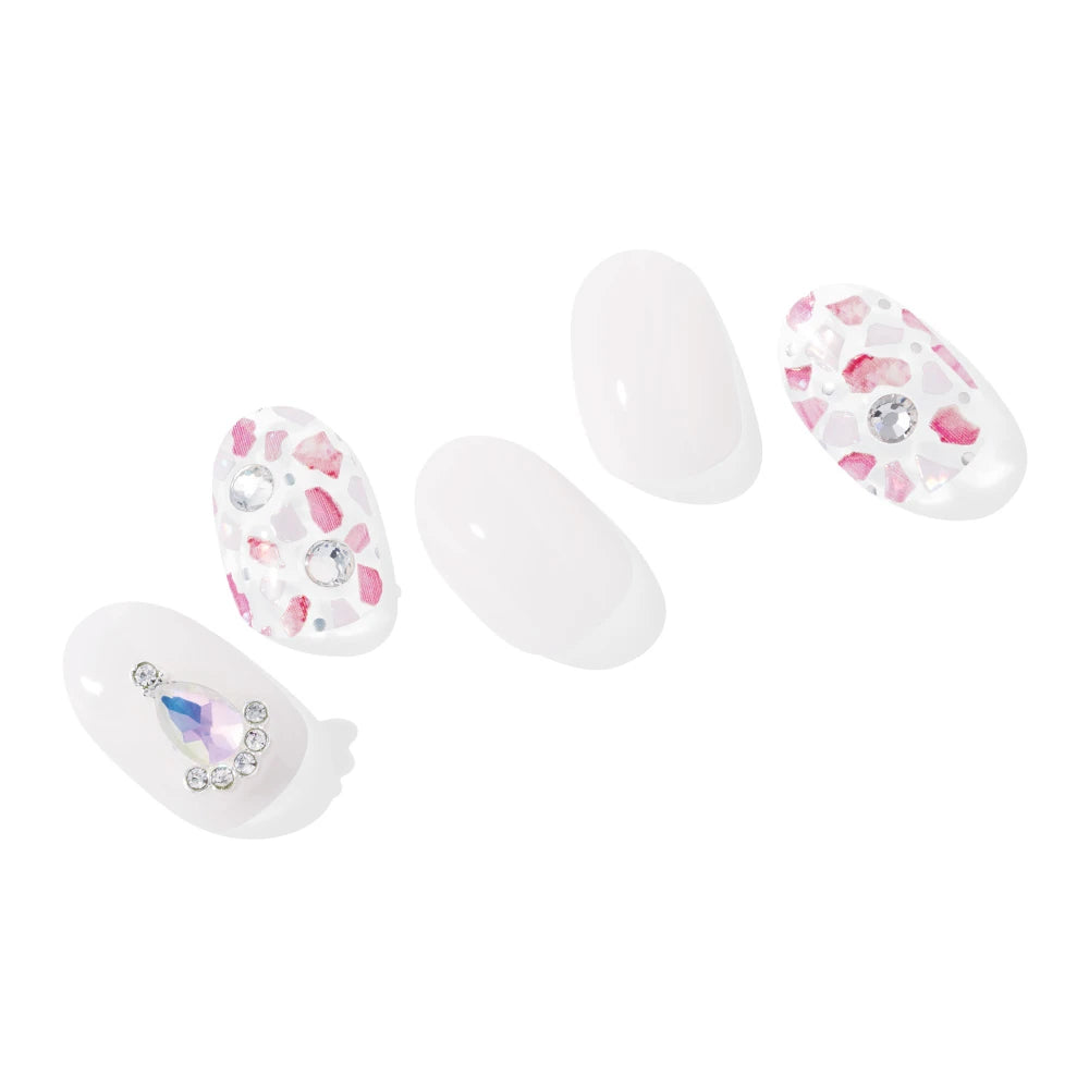 N Queendom Jel Tırnak 30 Adet, 2 Kullanım