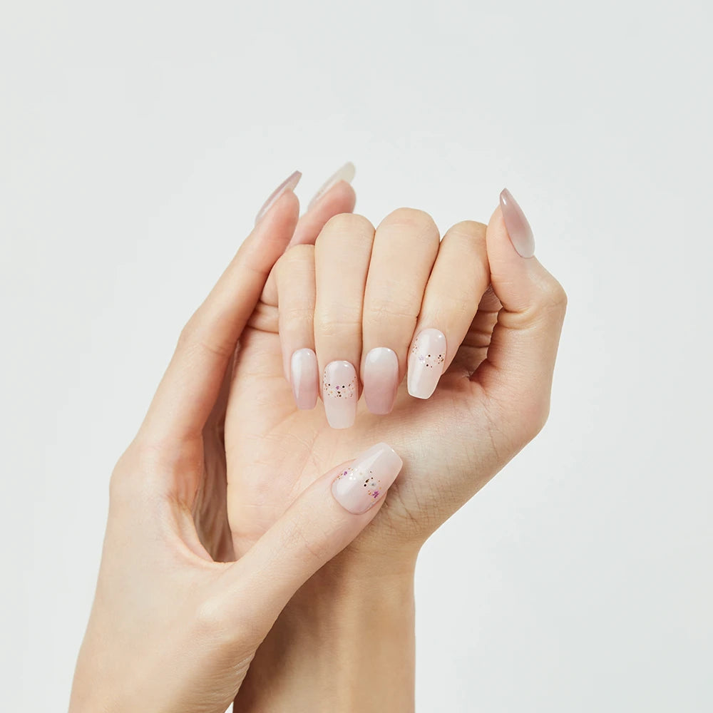 N Floral Serenity Jel Tırnak 30 Adet, 2 Kullanım