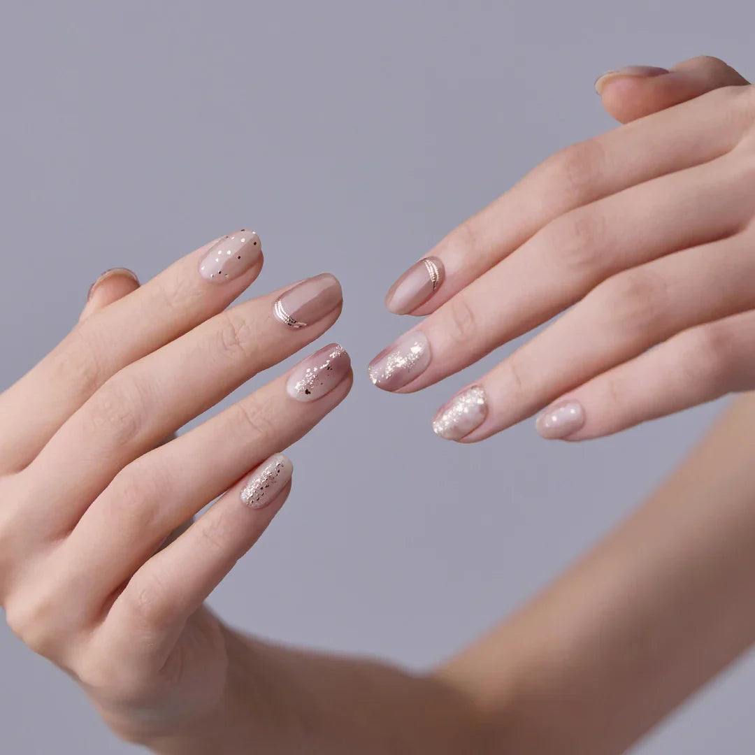 N Dreaming Glow Jel Tırnak 30 Adet 2 Kullanım