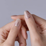 N Dreaming Glow Jel Tırnak 30 Adet 2 Kullanım