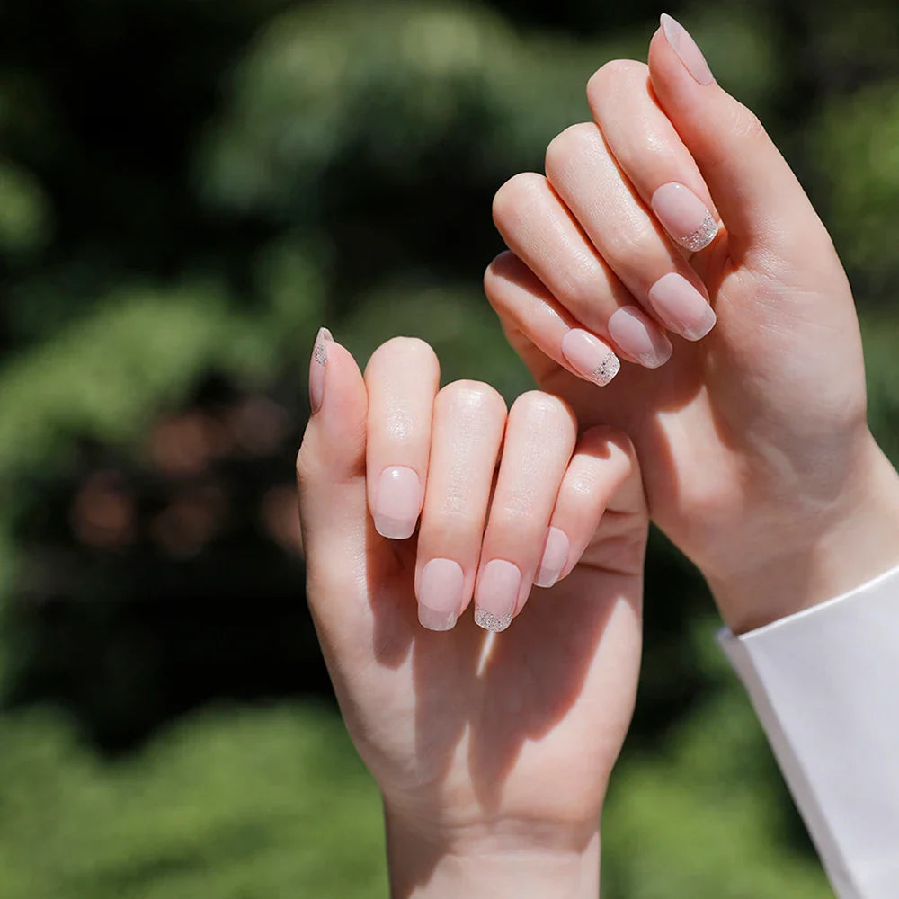 N Glow Light Jel Tırnak 30 Adet 2 Kullanım