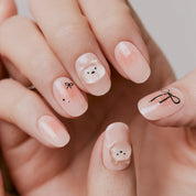 krem rengi simli jel tırnak manikür