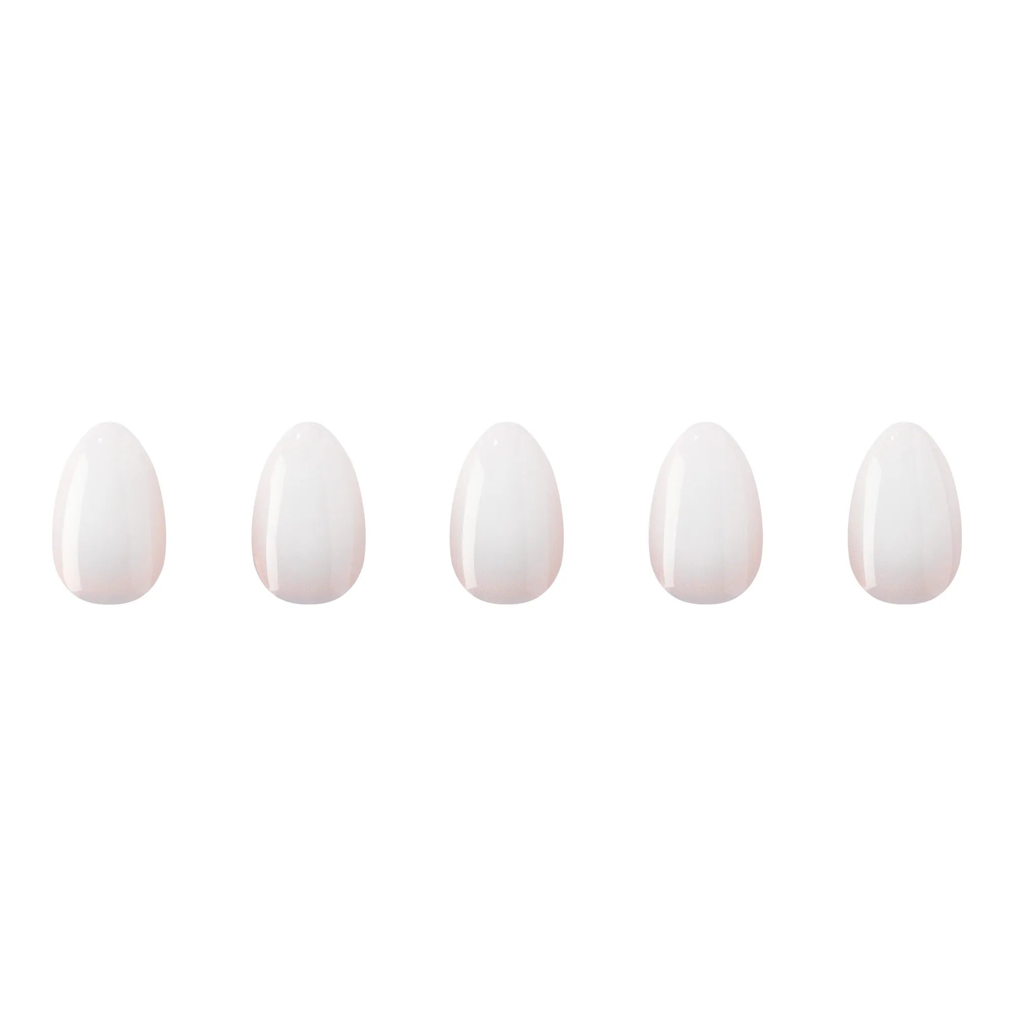 Coconut Blush jel takma tırnak orta boy oval form ürün görseli