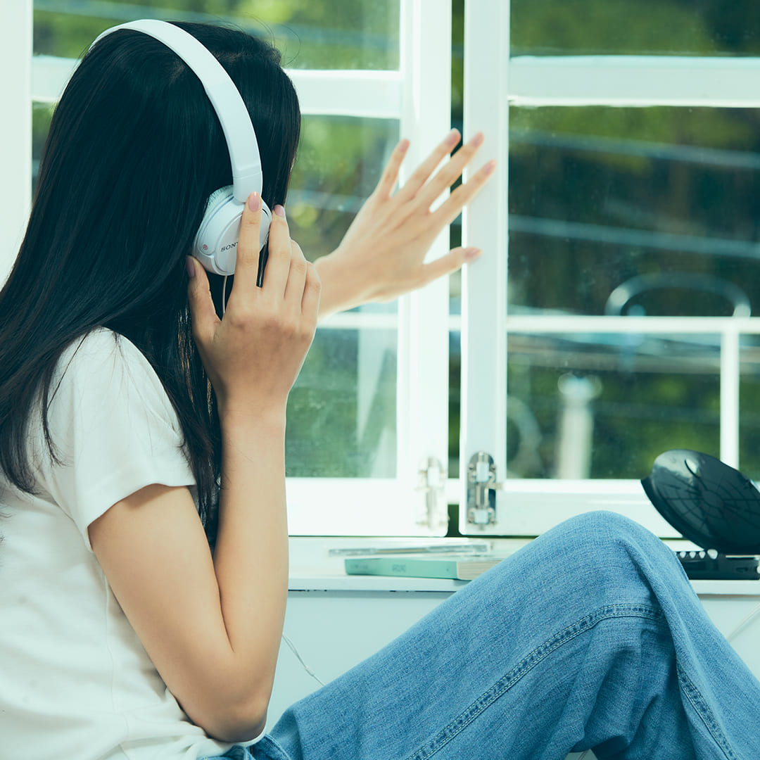 N Glossy Aurora Jel Tırnak 30 Adet, 2 Kullanım